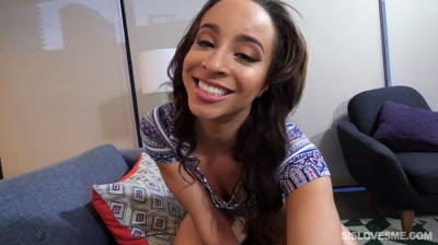 Follando en casa con su hermanastro