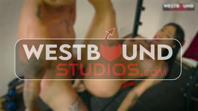 Horny Aleja Rico Gets Fucked in the Gym by Personal Trainer Dani clark