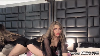 Curvy Babe Pounds Her Holes And Massages Her Gspot