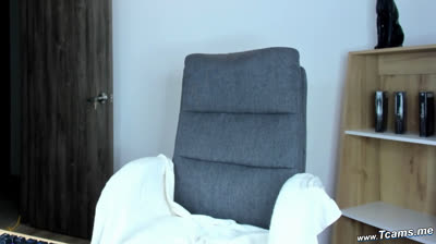 Sexy Latina Playing With Her Rubber Dildo In Her Asshole