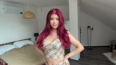 Follando con una joven y cachonda pornstar británica