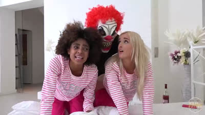 An evil clown attacks Daisy and Luna Corazon