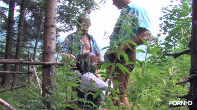 Flotter Dreier im Wald