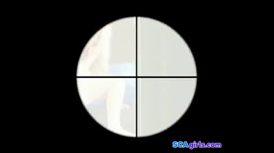 Dansk tøs fanget i at spille, mens han ser porno - Nikki Dane