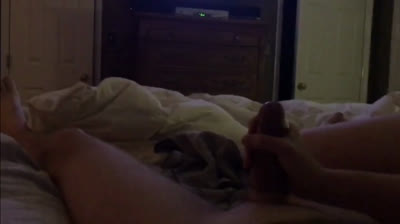 Homemade handjob and big cumshot on her tits