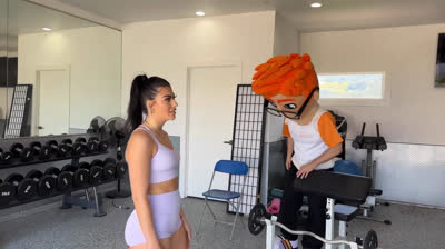 Gal Ritchie’s Sexy Training Sesh with Porn Dude