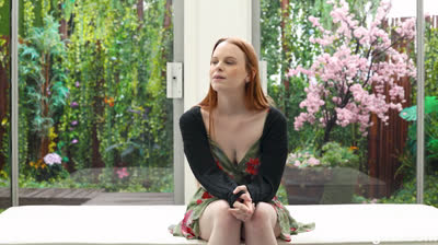 Sexo hardcore com uma bela ruiva natural