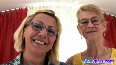 Mormors danske lesbiske sexlegetøj